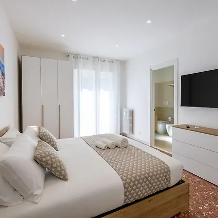 Luxury Domus- Metro Malatesta-3